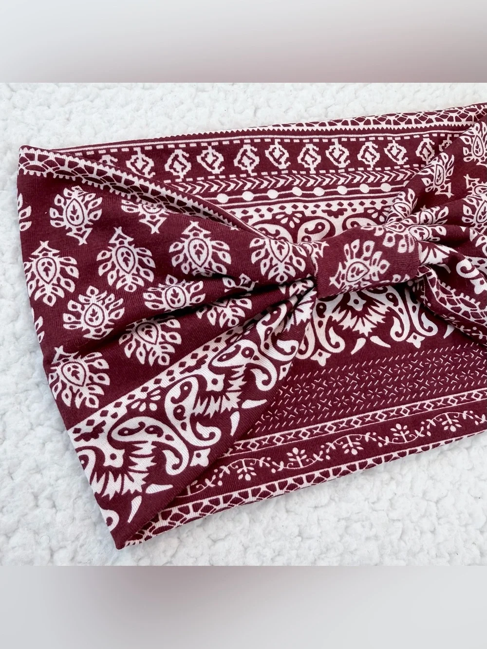 (NWOT) Burgundy/White Wide Paisley Printed Knot Stretch Fabric Headband, OS